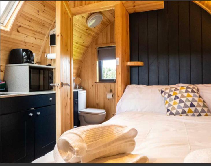 Отель Robins Nest Glamping Pod With Hot Tub Кит Экстерьер фото